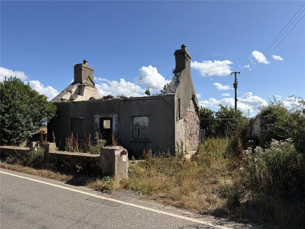 Maenaddwyn, Llannerch-y-Medd, Isle of Anglesey, LL71