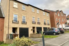 Raynville Way, Armley