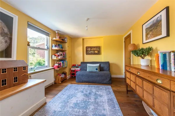 Harrow Road West, Dorking, RH4 photo 3