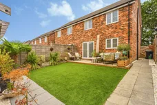 Icarus Avenue, Burgess Hill