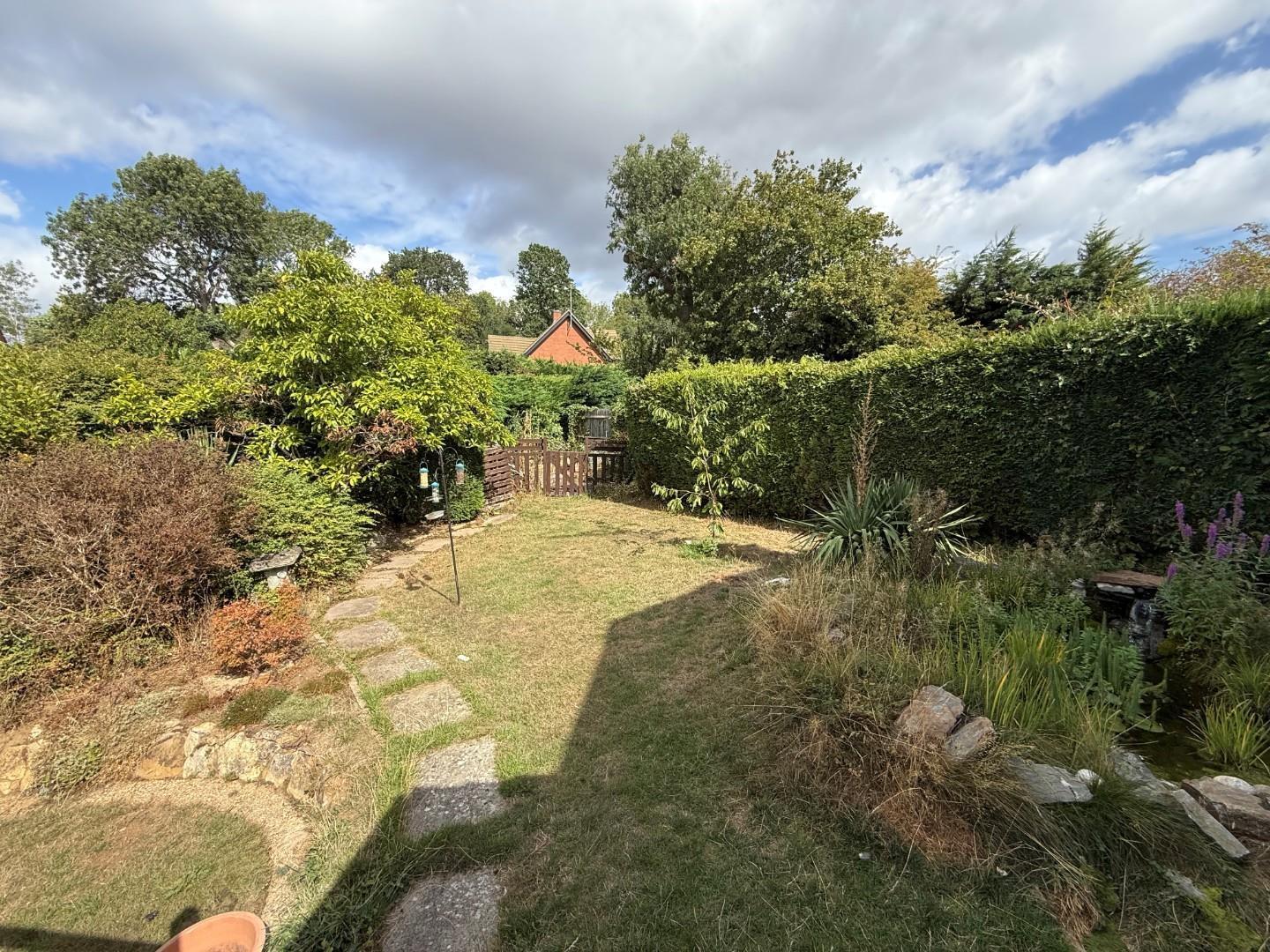 Aviemore Gardens, West Hunsbury, Northampton Image 16