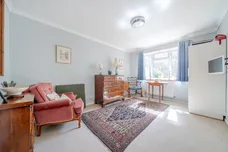 Pine Ridge Drive, Lower Bourne, Farnham, GU10 photo 10