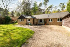 Pine Ridge Drive, Lower Bourne, Farnham, GU10 photo 11