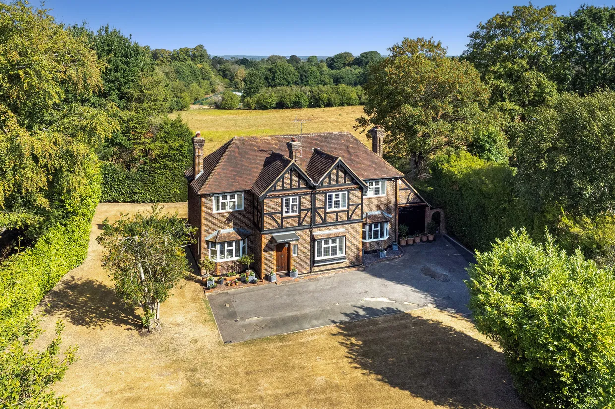 Rectory Road, Farnborough, GU14 photo 1