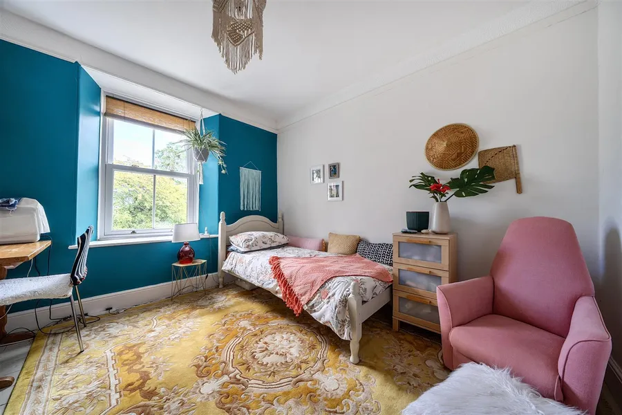 Property Image 25