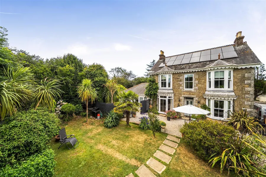 Property Image 37