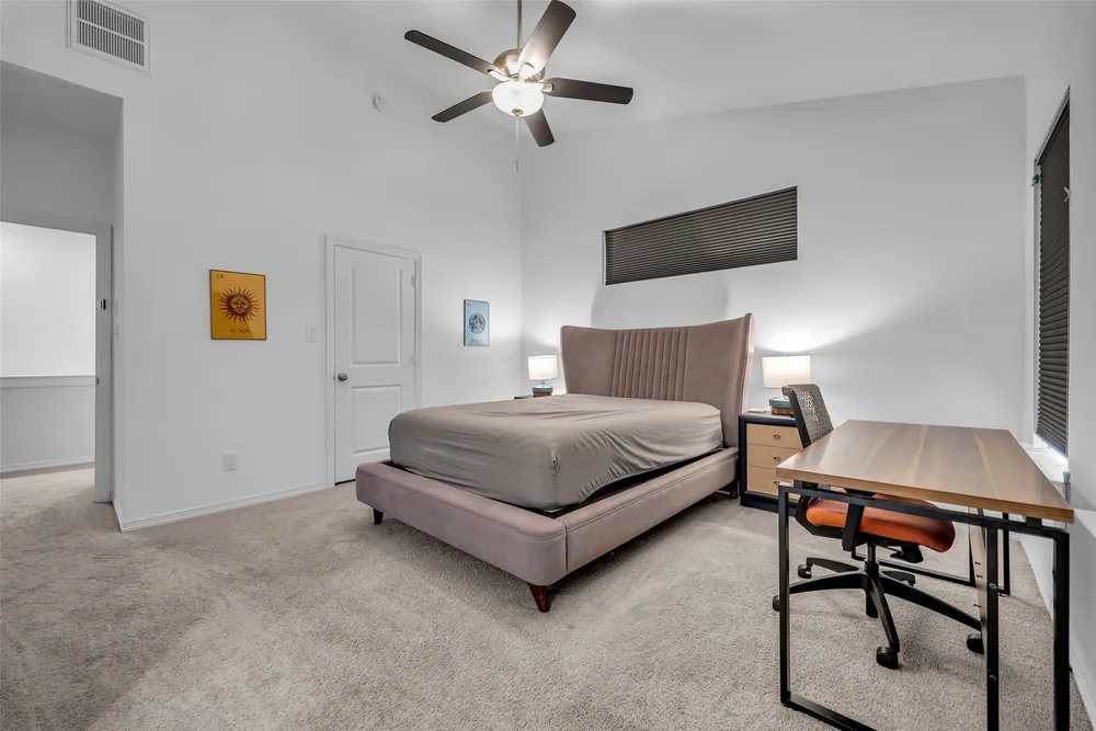 6708 Arapahoe St, Houston, TX 77020