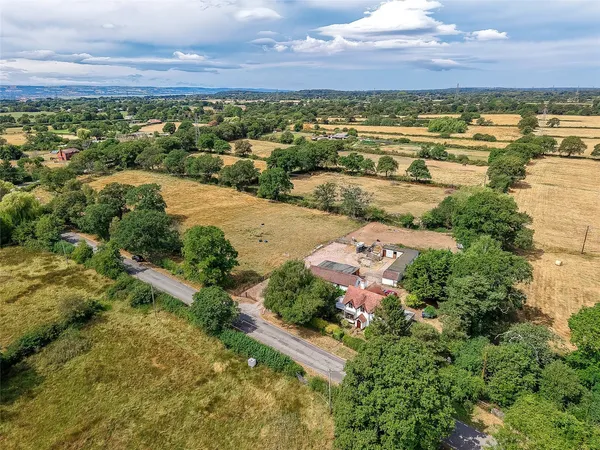 Capenhurst Lane, Capenhurst, CH1 photo 4