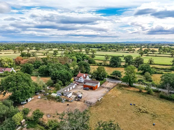 Capenhurst Lane, Capenhurst, CH1 photo 5