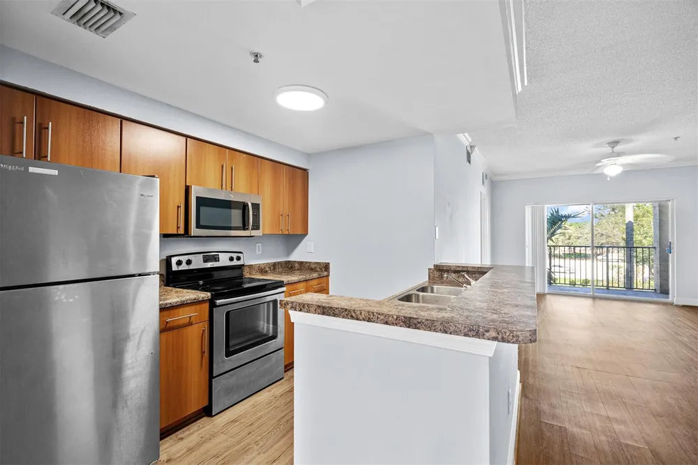 5880 W Sample Rd, Coral Springs, FL 33067
