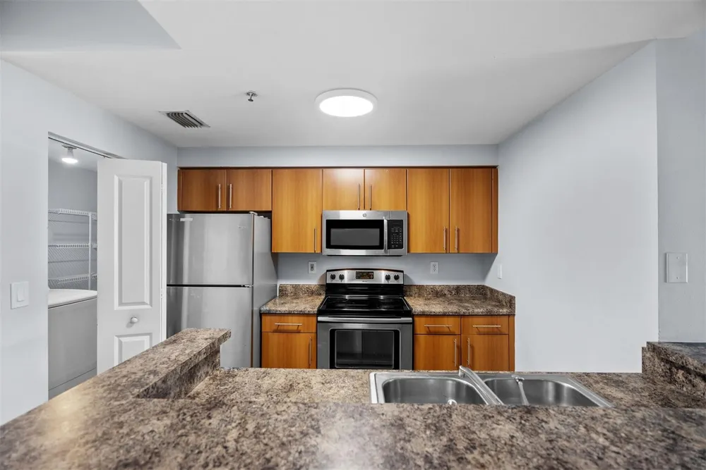 5880 W Sample Rd, Coral Springs, FL 33067