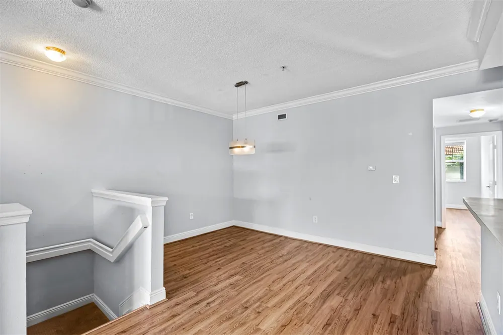 5880 W Sample Rd, Coral Springs, FL 33067