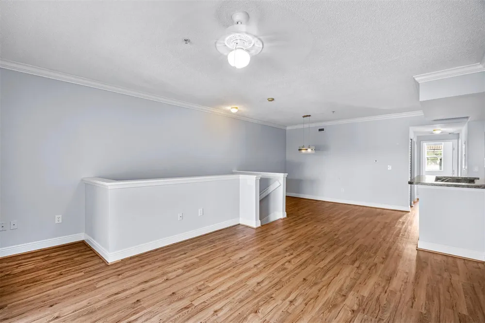 5880 W Sample Rd, Coral Springs, FL 33067