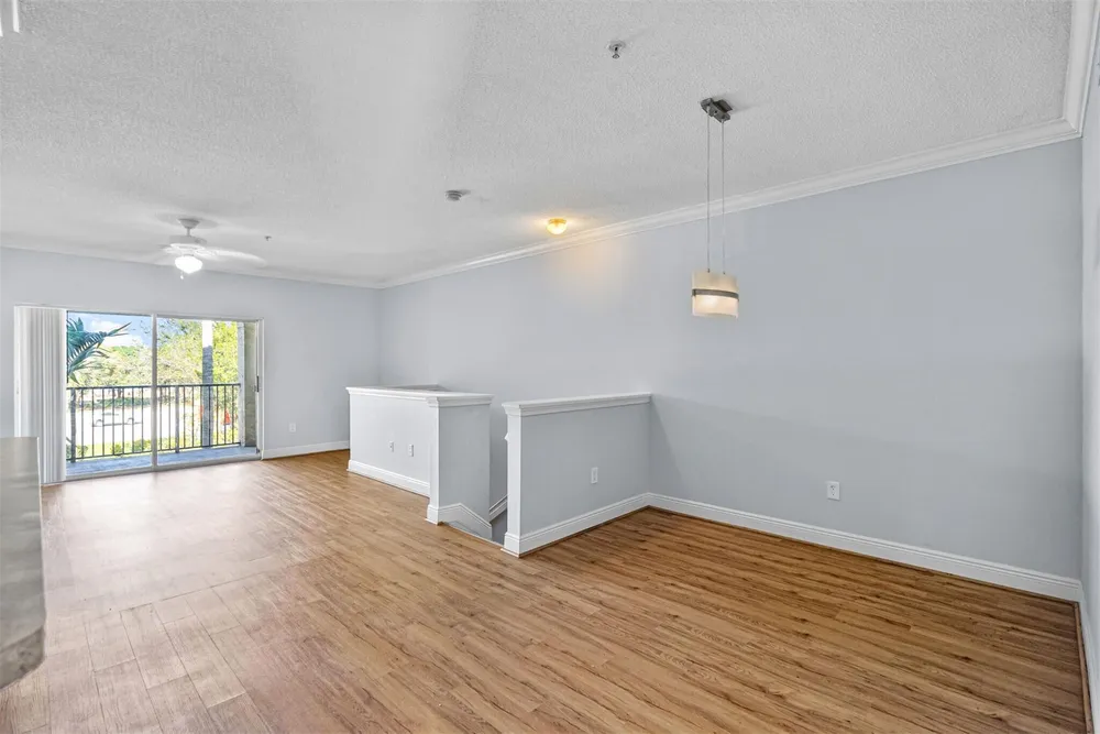 5880 W Sample Rd, Coral Springs, FL 33067