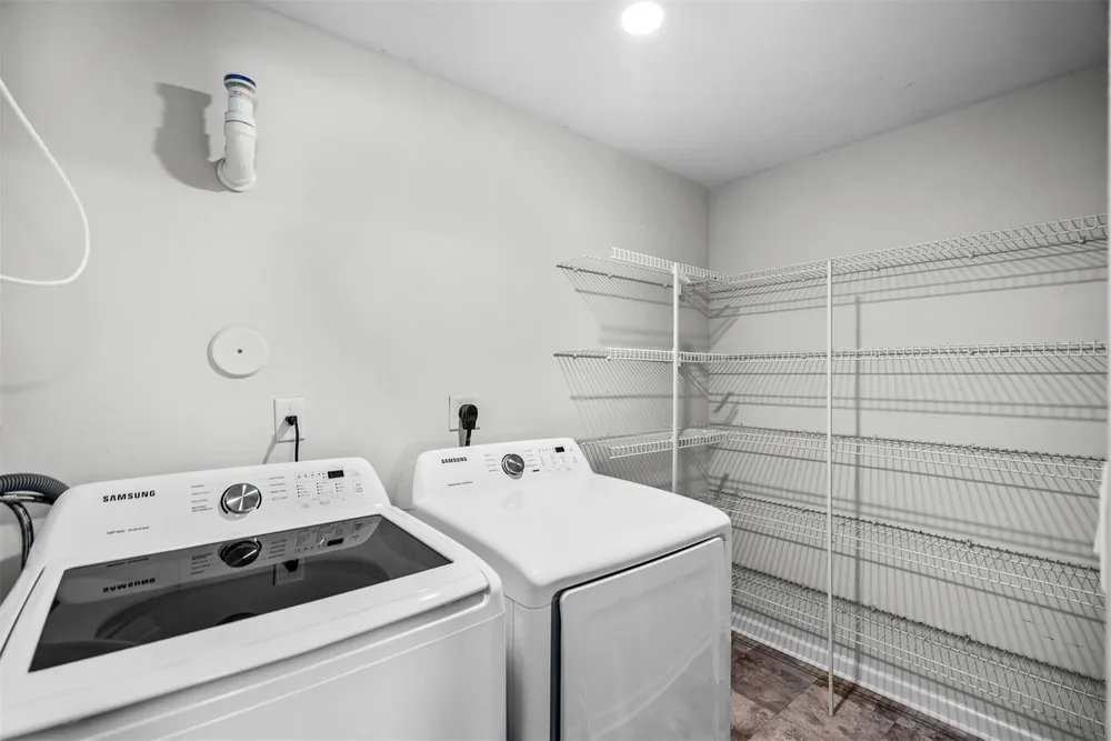 5880 W Sample Rd, Coral Springs, FL 33067