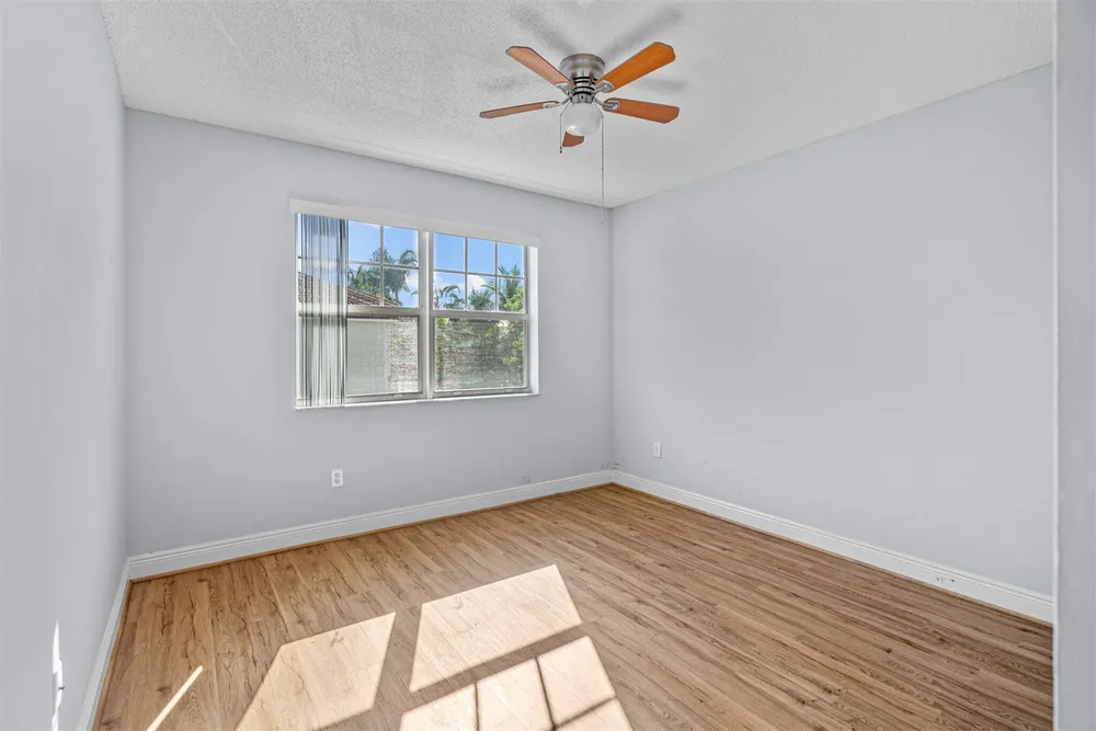 5880 W Sample Rd, Coral Springs, FL 33067
