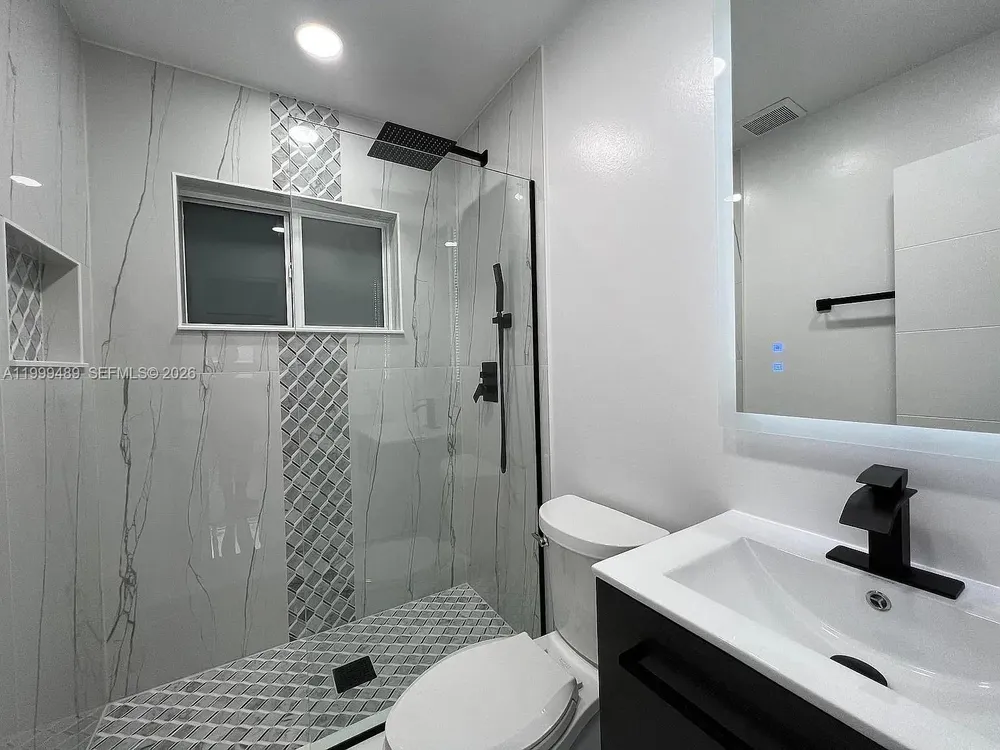4310 SW 7th St, Miami, FL 33134