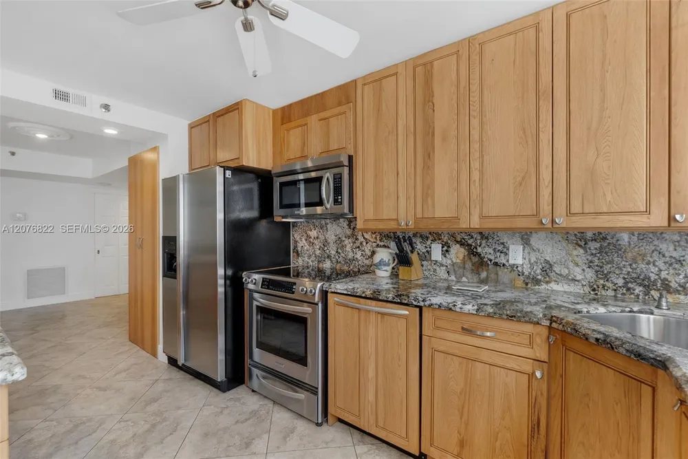 1361 S Ocean Blvd, Pompano Beach, FL 33062