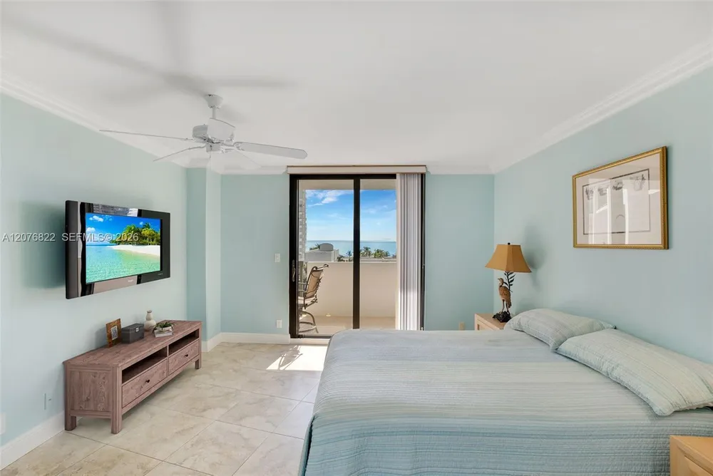 1361 S Ocean Blvd, Pompano Beach, FL 33062