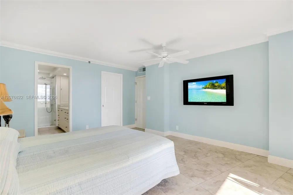 1361 S Ocean Blvd, Pompano Beach, FL 33062