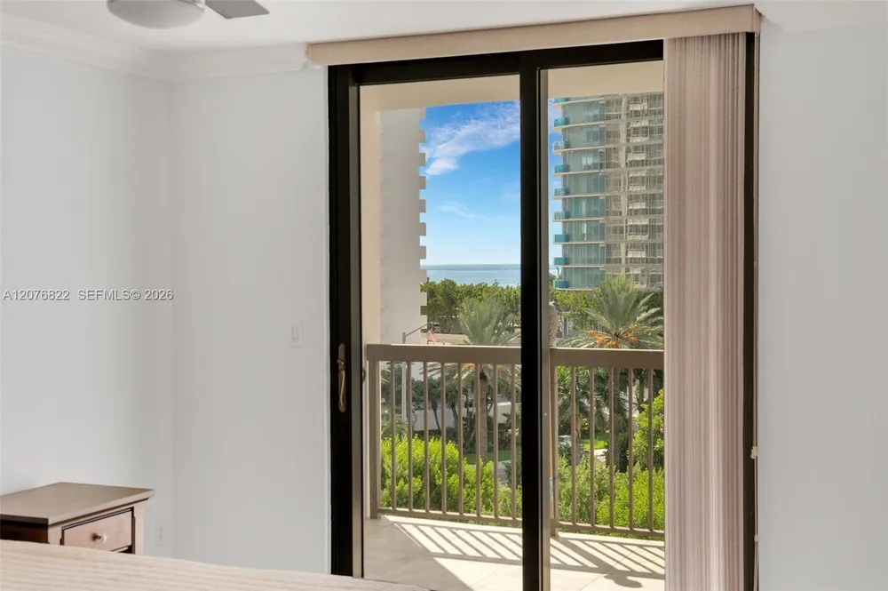 1361 S Ocean Blvd, Pompano Beach, FL 33062