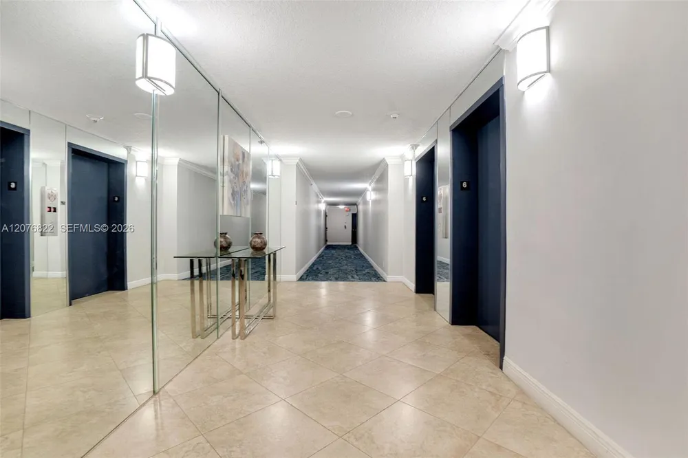 1361 S Ocean Blvd, Pompano Beach, FL 33062