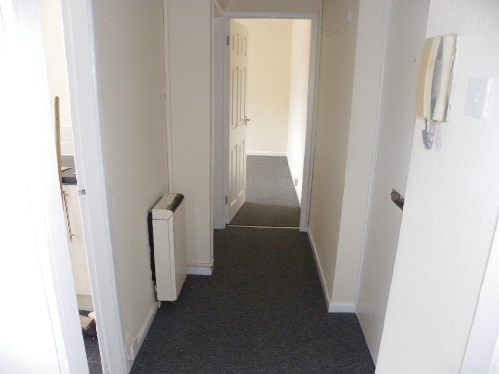 Compton Court, Coventry, CV6 Image 6