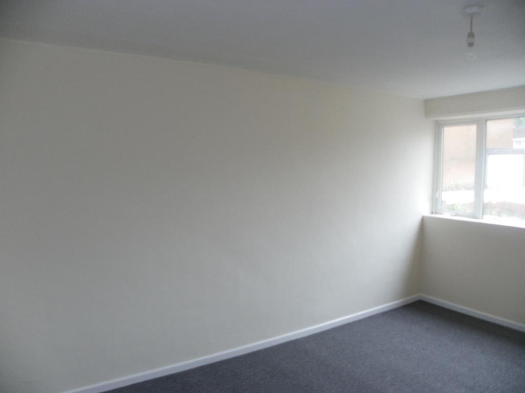 Compton Court, Coventry, CV6 Image 9