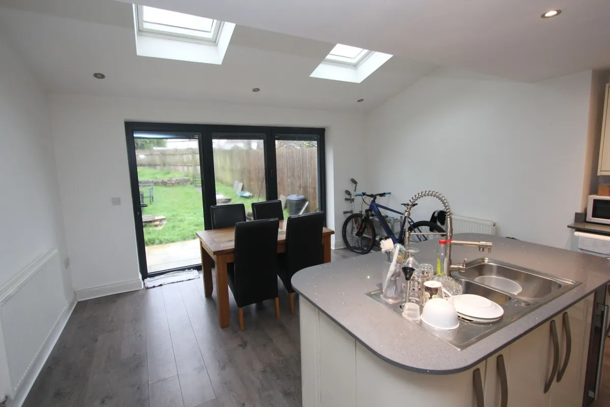 Fitzhamon Avenue, Llantwit Major, CF61