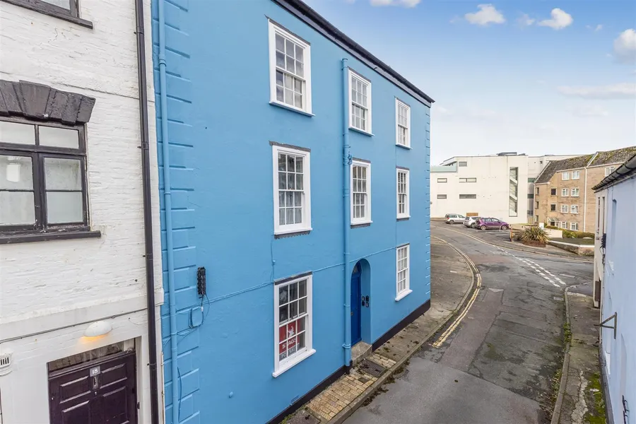 Property Image 5