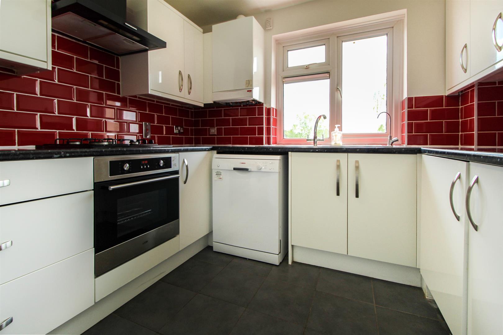 Priory Road, Burnham Image 7