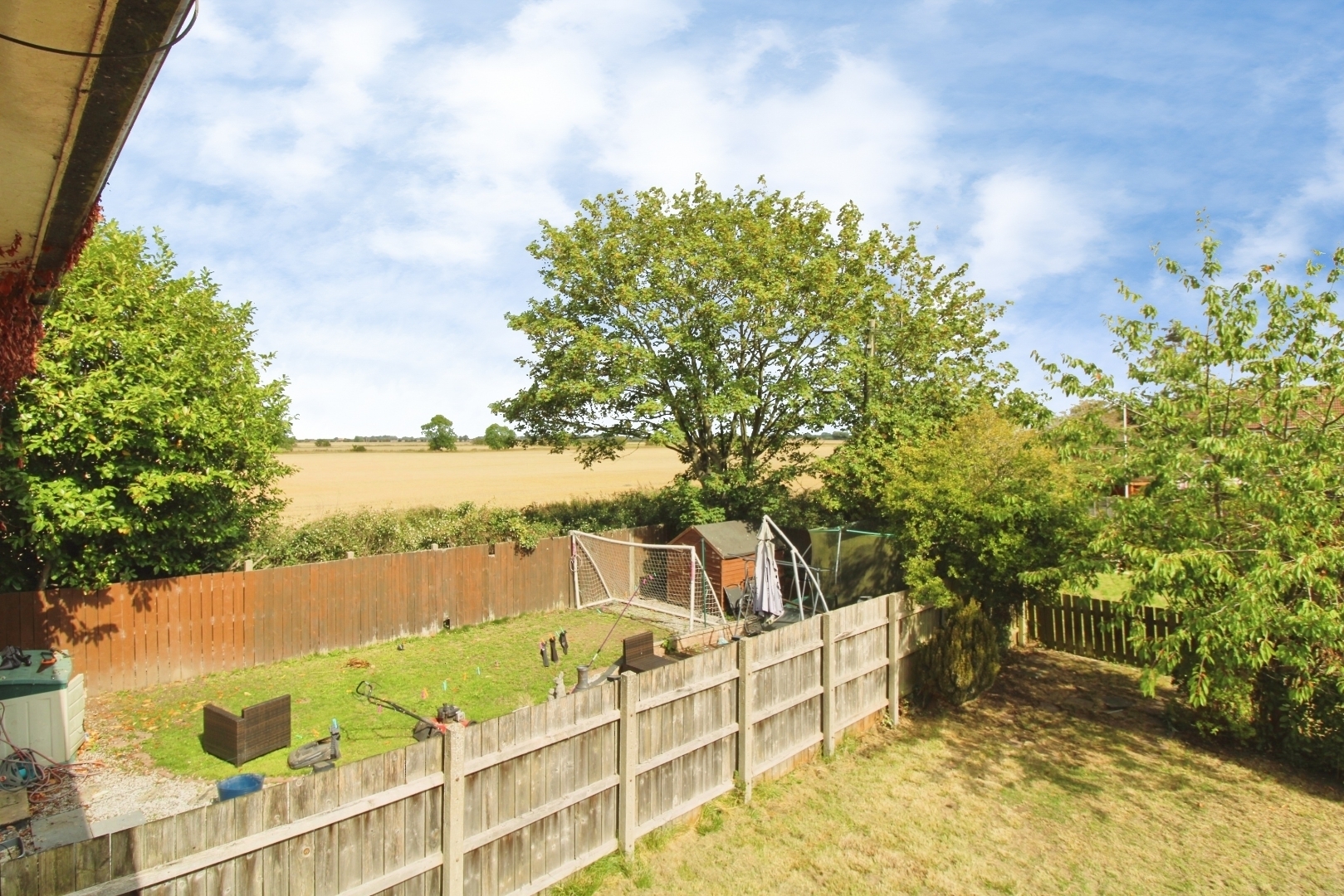 Hardington close Image 17