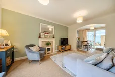 Morris Drive, Billingshurst, RH14 photo 7