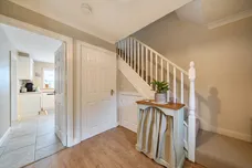 Morris Drive, Billingshurst, RH14 photo 10