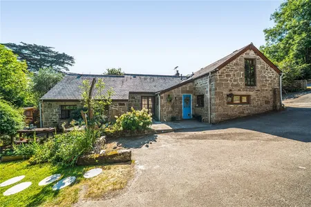 Lowertown, Helston, TR13