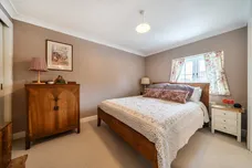 Morris Drive, Billingshurst, RH14 photo 19