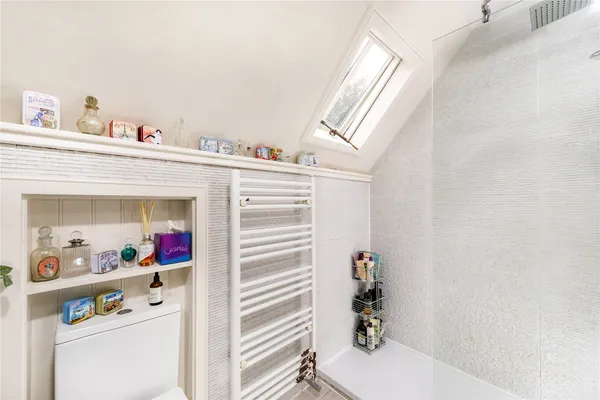 Mill Road, Oundle, PE8 photo 9
