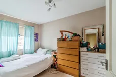 Hewlett Close, Chippenham