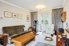 Redhatch Drive, Earley, Reading