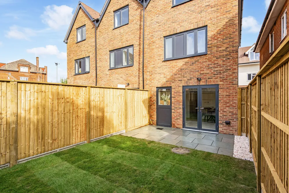 The Sidings, Farncombe Street, Godalming, GU7 photo 13