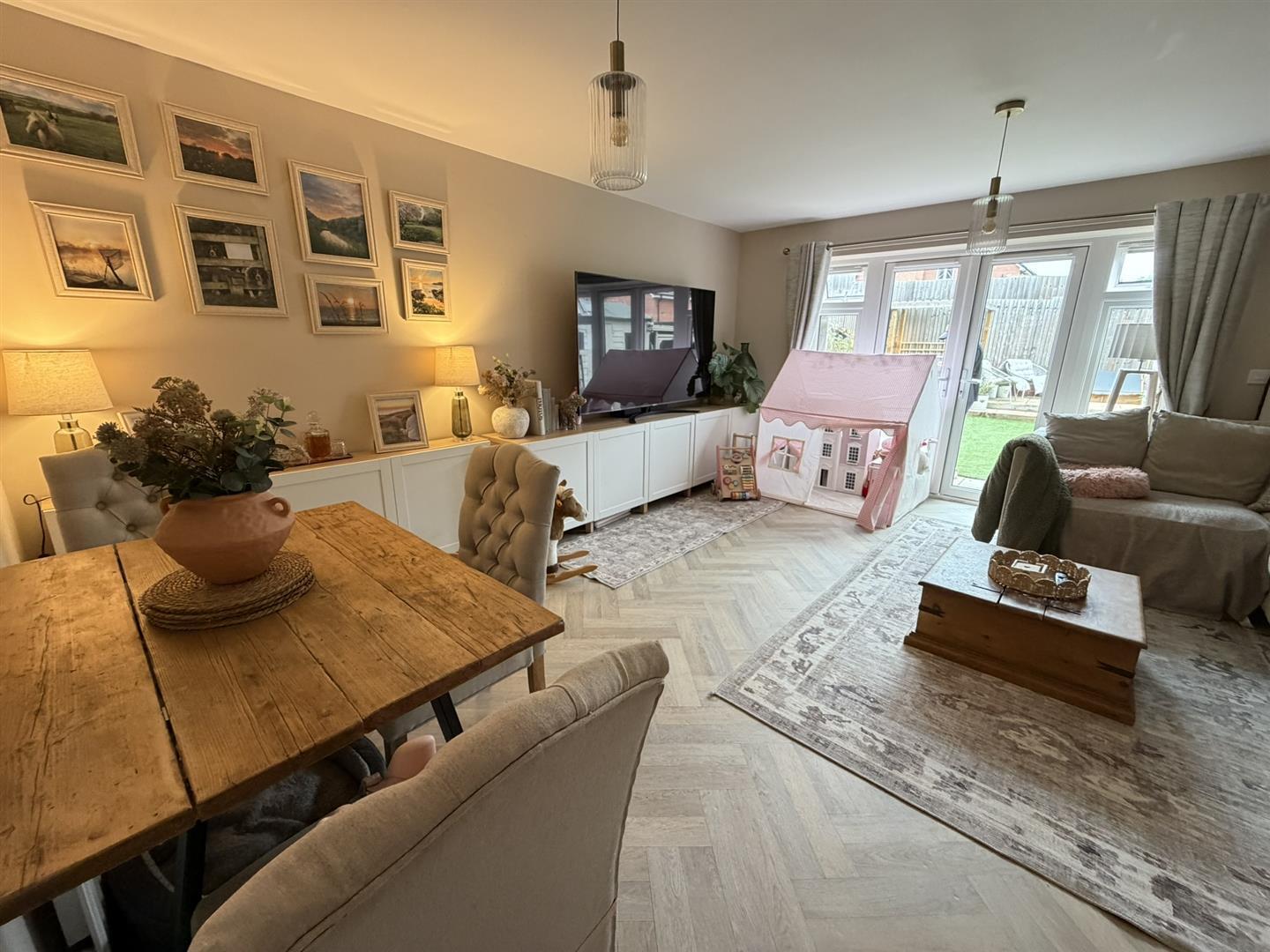 Walsingham Drive, Daventry Image 2