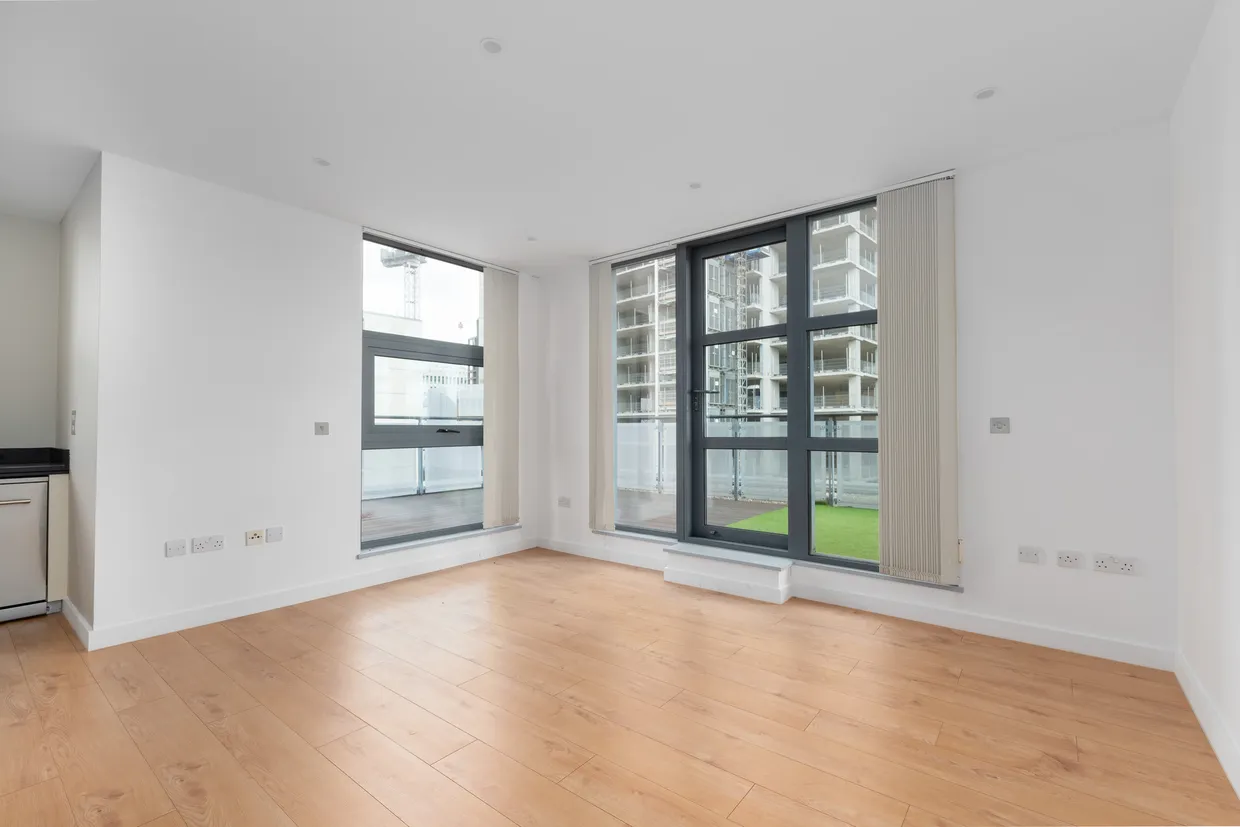 Manilla Street, London, E14 photo 9