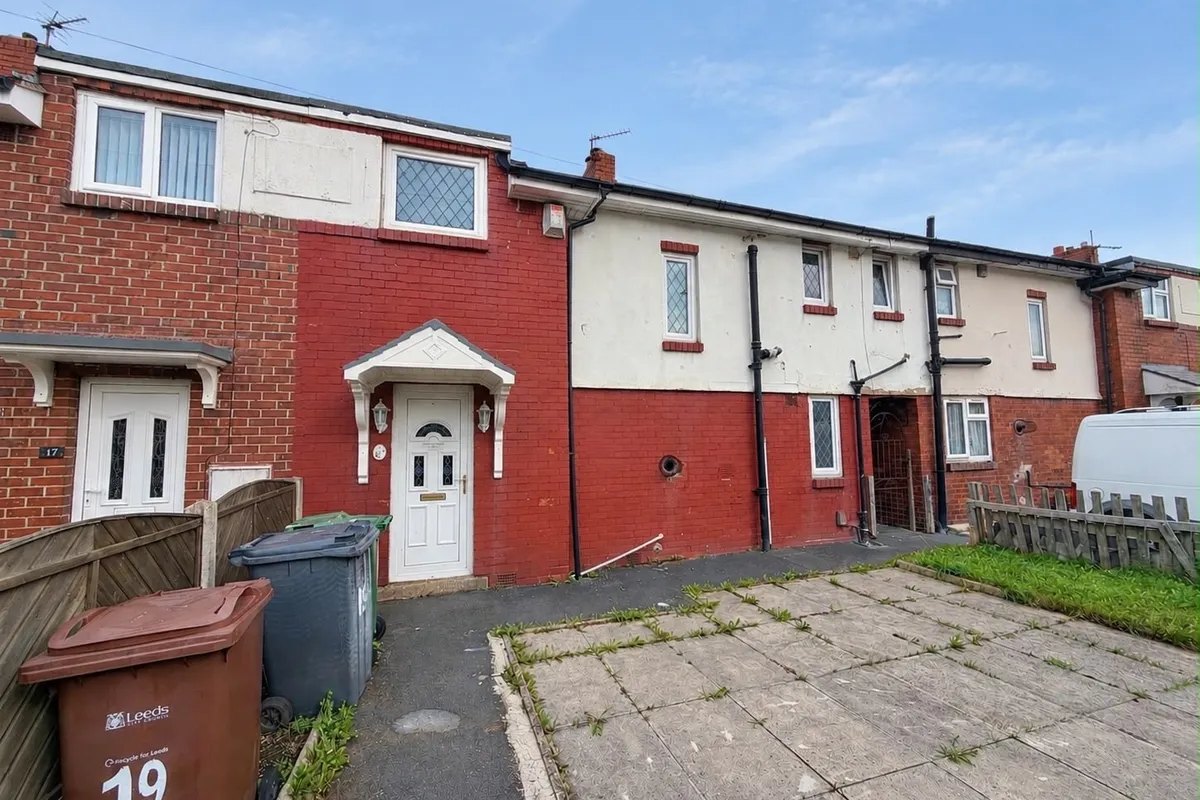 Throstle Street, LEEDS