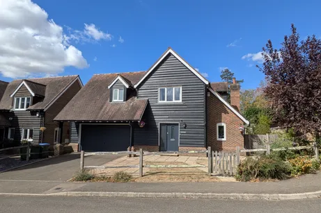 Peppersgate, Horsham, RH13