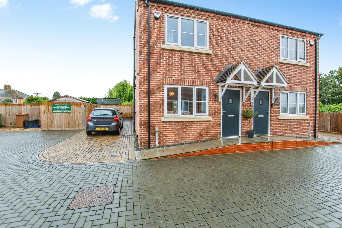 Delamore Drive, Leverington, Wisbech
