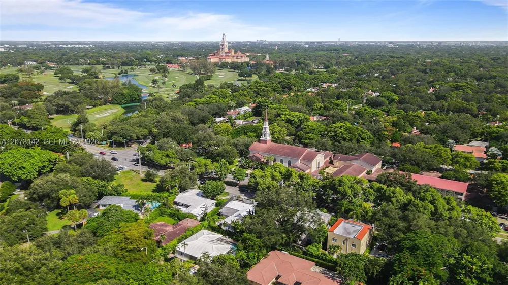 932 Bird Rd, Coral Gables, FL 33146