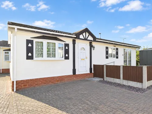 Church Road, Gosfield, HALSTEADphoto