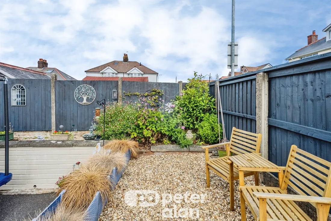 Property photo 28