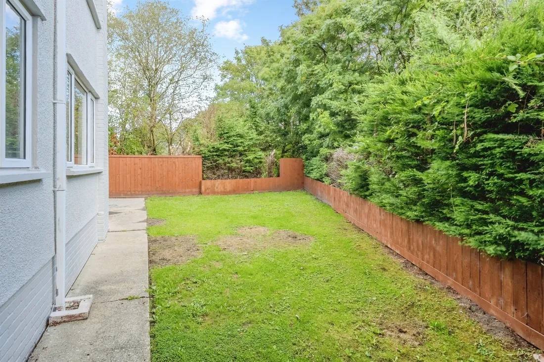 Property photo 33