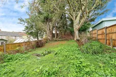 Bard Hill, Salthouse, HOLT